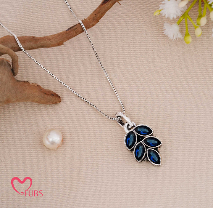 Oxidised Necklace with Leaf Gemstone Pendant
