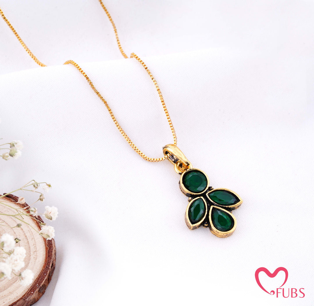 Petal Charm Pendant Necklace for Women