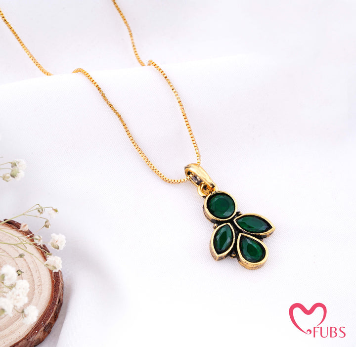 Petal Charm Pendant Necklace for Women