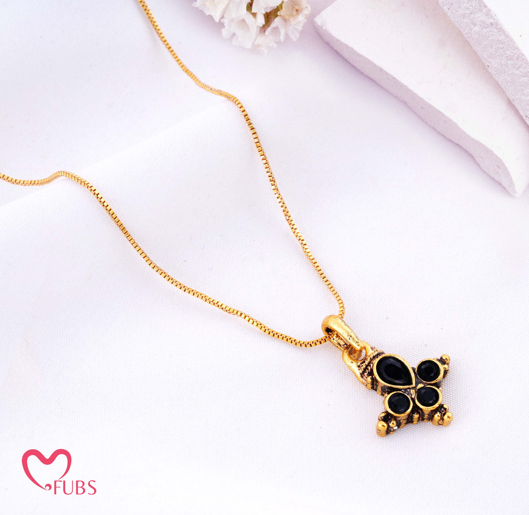 Vintage Charm Pendant Necklace for Women