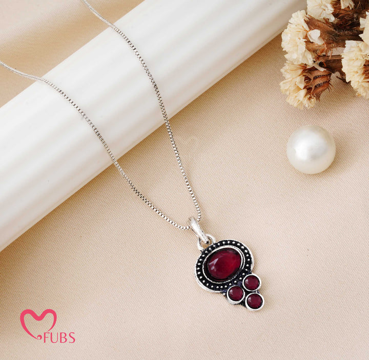 Necklace with Oval and Round Gemstone Pendant