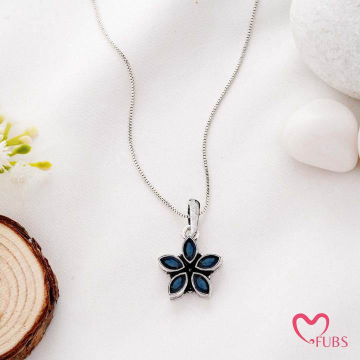 Necklace with Five‑Petal Floral Gemstone Pendant