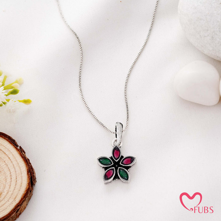 Necklace with Five‑Petal Floral Gemstone Pendant