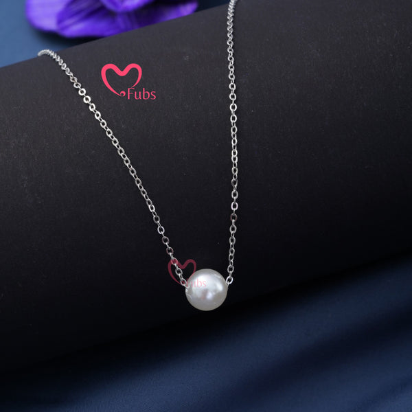 Sterling Silver Flow Pearl Necklace