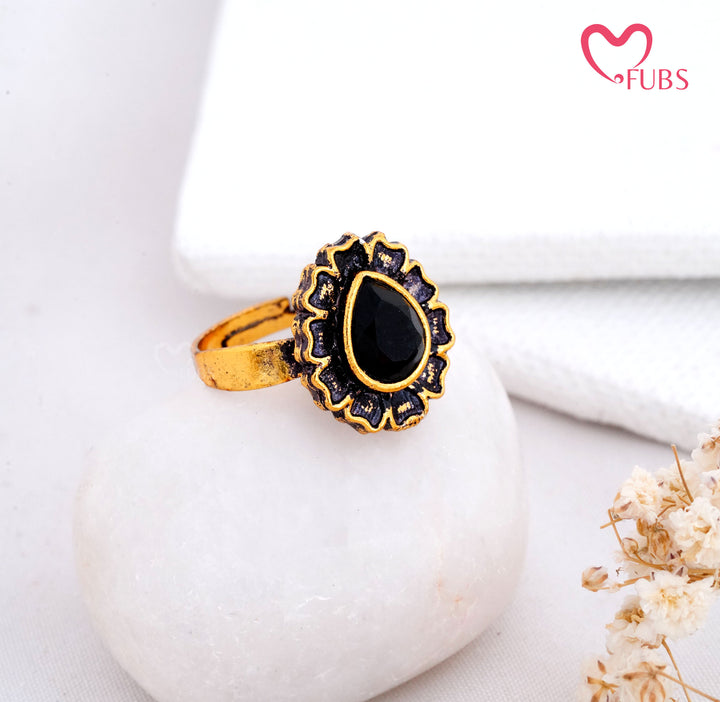 Traditional Antique Finish Floral Statement Ring