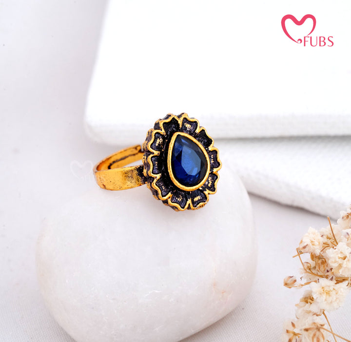 Traditional Antique Finish Floral Statement Ring