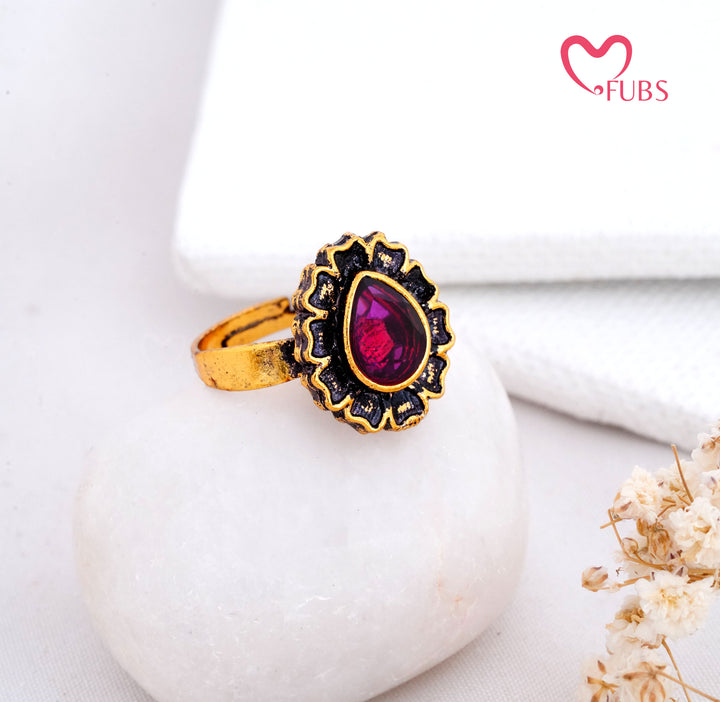 Traditional Antique Finish Floral Statement Ring