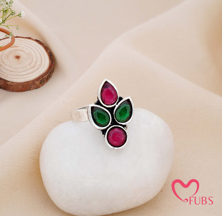 Aesthetic Oxidised Leaf Cluster Statement Adjustable Ring