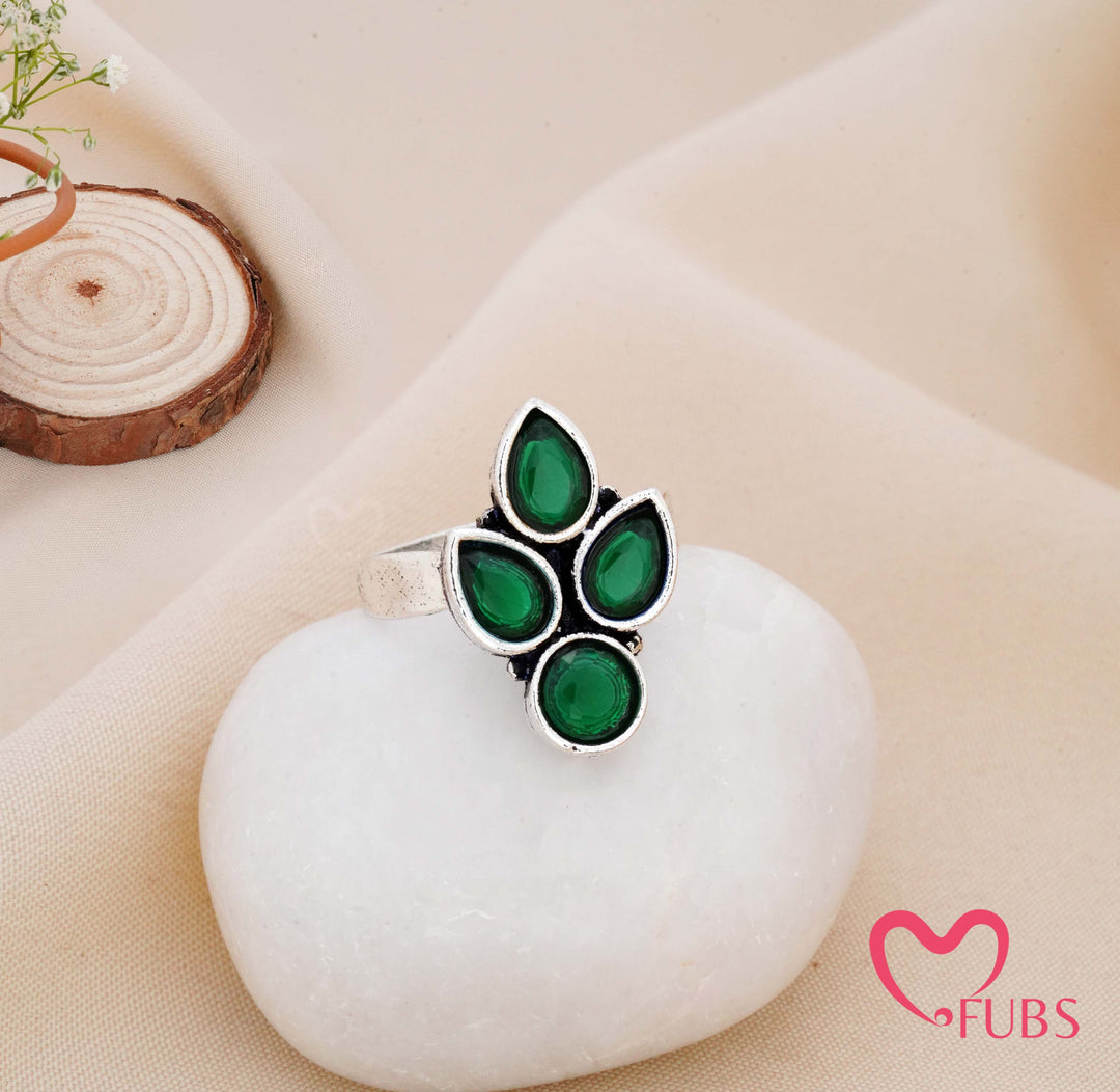 Aesthetic Oxidised Leaf Cluster Statement Adjustable Ring