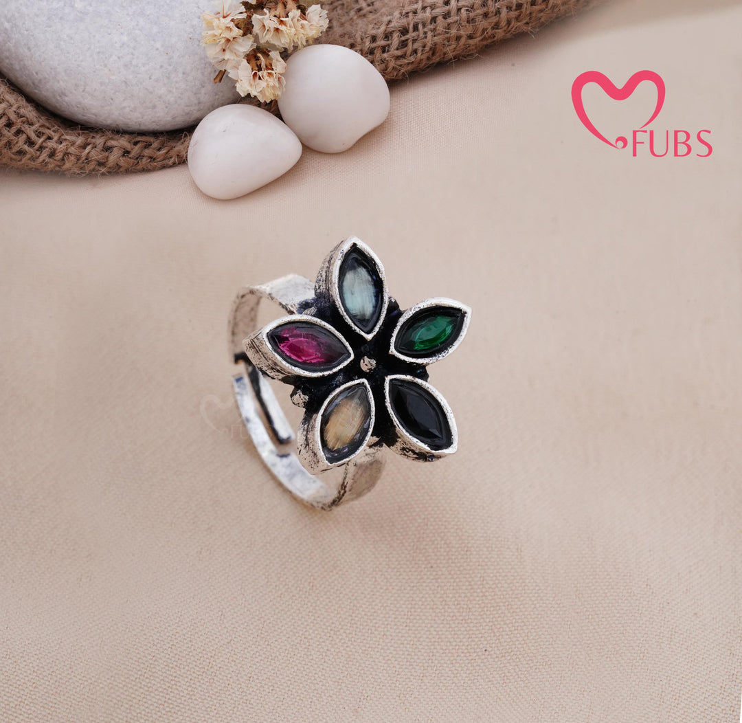 Oxidised Petal Flower Stone Adjustable Ring