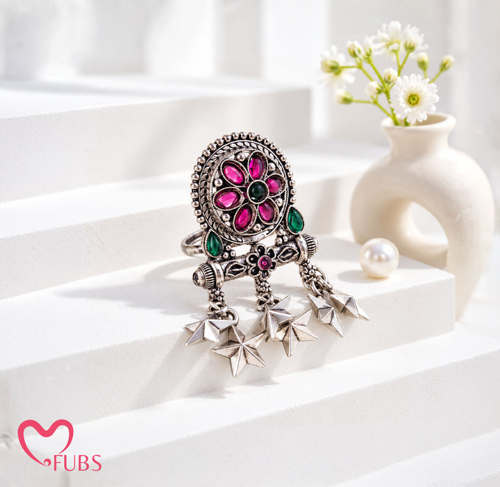 Kundan Oxidised Oval Petal Flower Star Ring