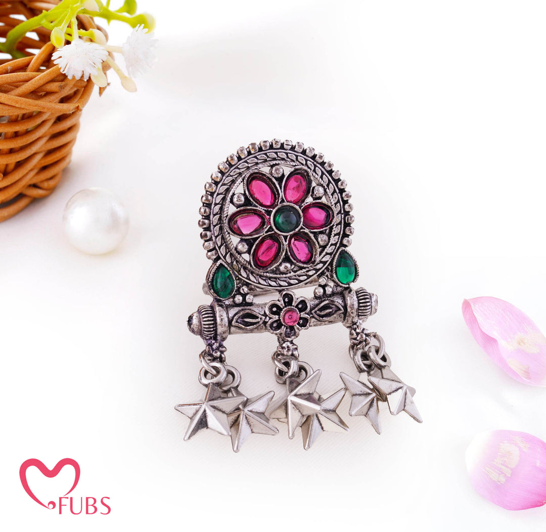 Kundan Oxidised Oval Petal Flower Star Ring