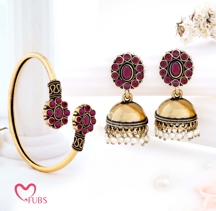 Traditional Jewelry Set – Jhumka Earrings & Bracelet
