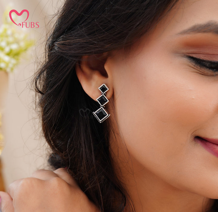 Artisanal Stone Jewelry Combo – Earrings & Bracelet