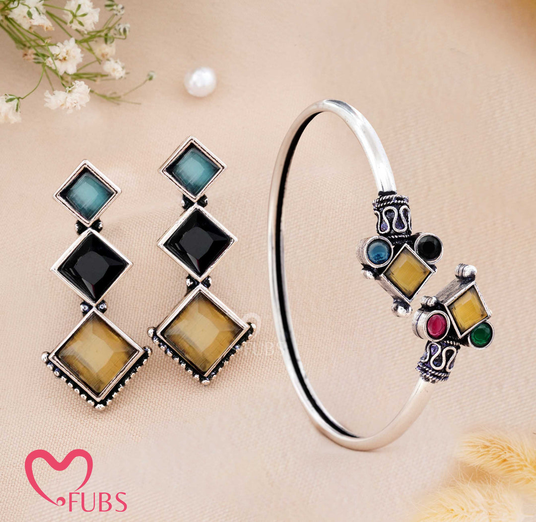 Artisanal Stone Jewelry Combo – Earrings & Bracelet