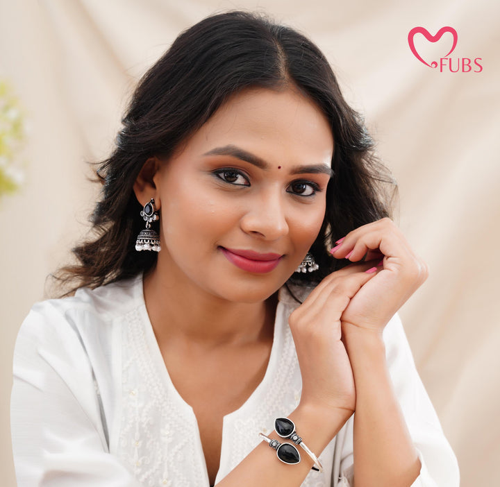 Traditional Teardrop Stone Kada with Jhumka Earrings Set