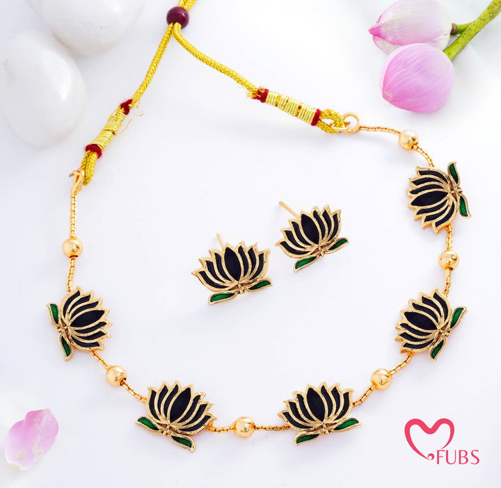 Elegant Lotus Necklace & Earrings Set