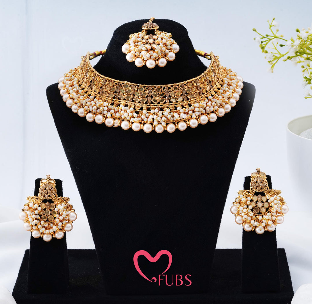 Pearl Cluster Choker Set – Bridal Elegance