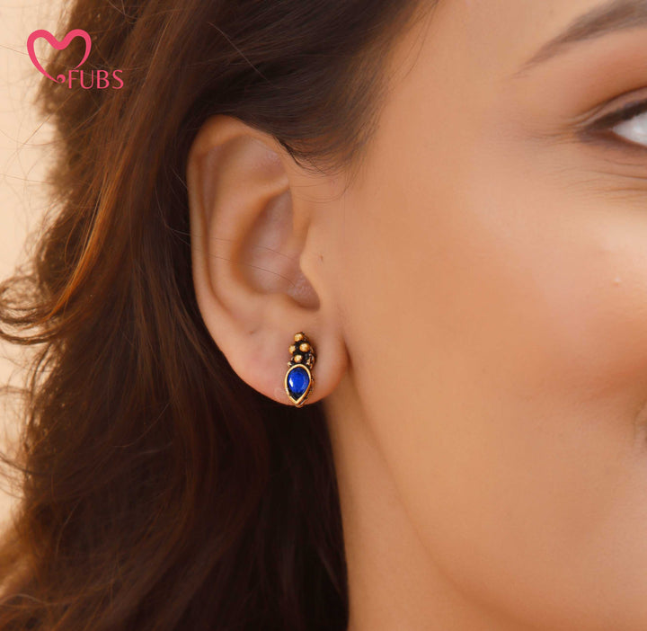 Elegant Pear Shape Necklace & Earrings Set