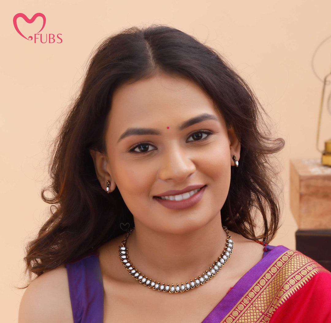 Elegant Pear Shape Necklace & Earrings Set