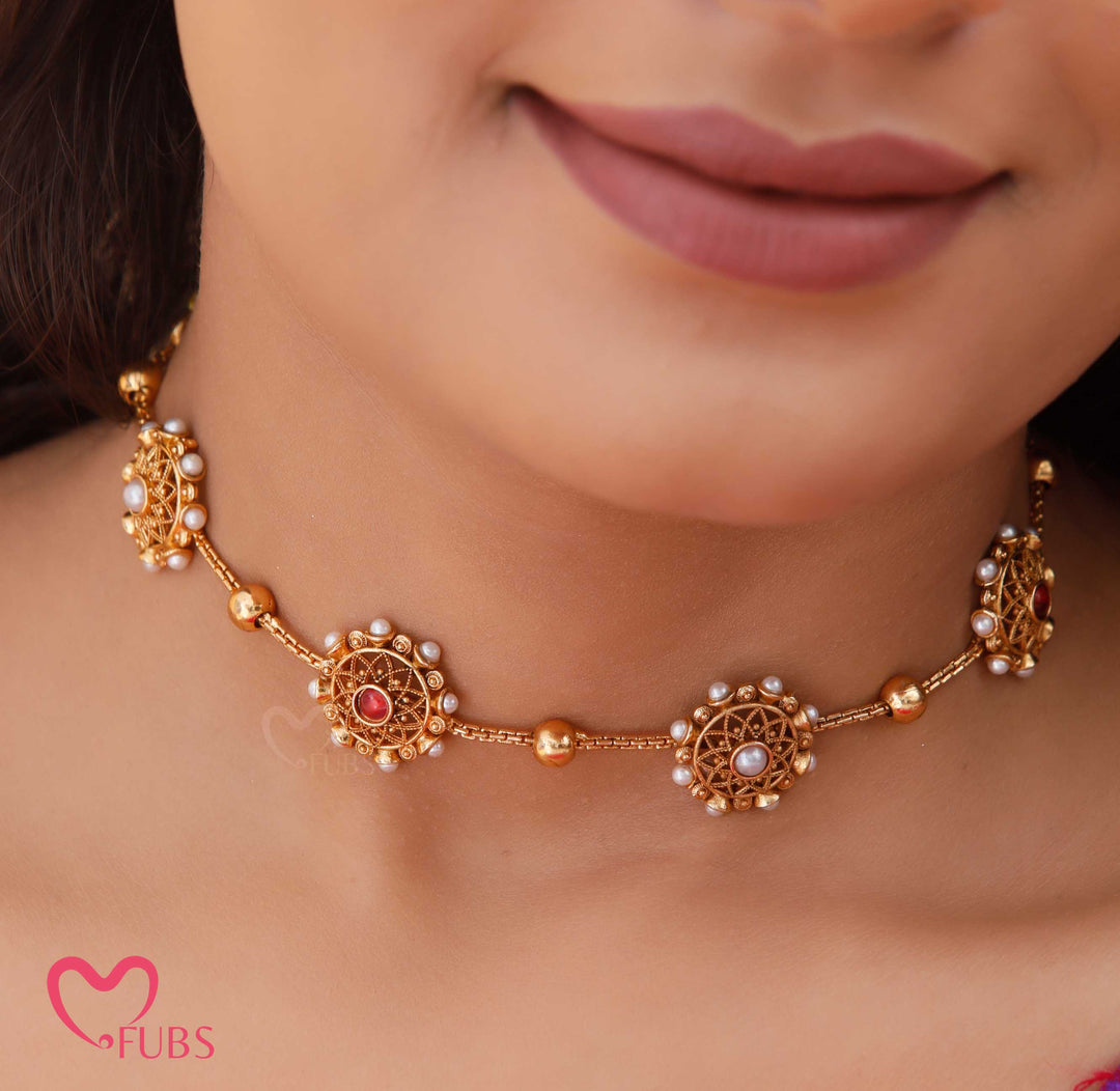 Traditional Round Motif Necklace Set with Earrings