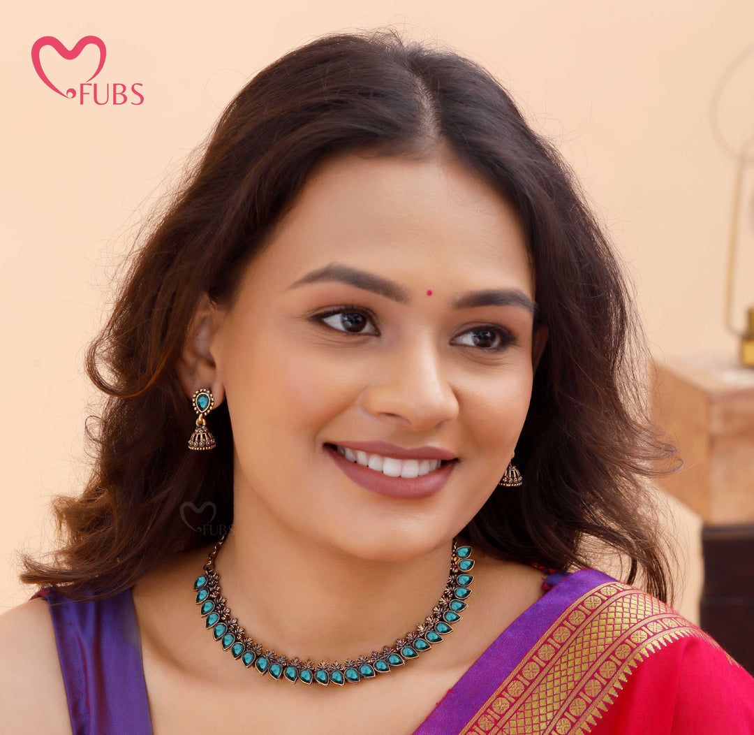 Antique Stone Choker Necklace Set with Earrings