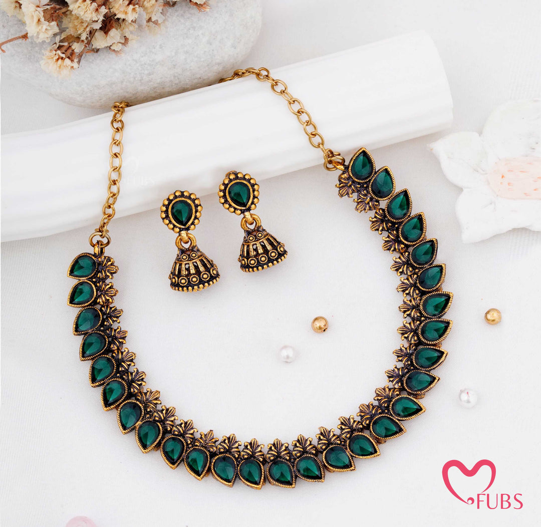 Antique Stone Choker Necklace Set with Earrings