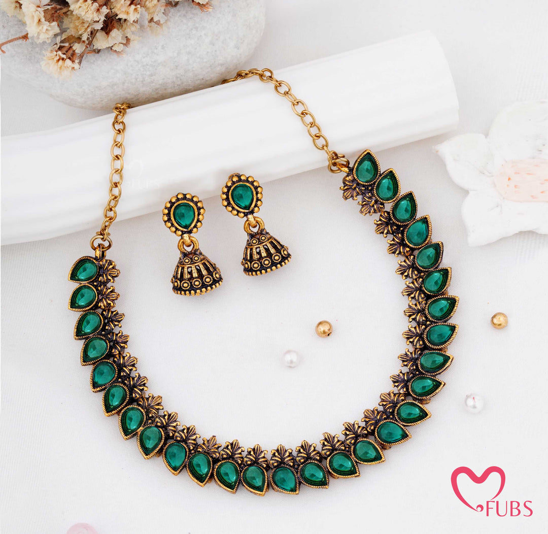 Antique Stone Choker Necklace Set with Earrings