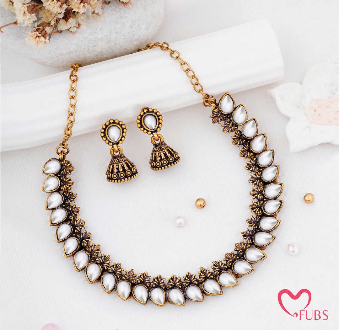 Antique Stone Choker Necklace Set with Earrings