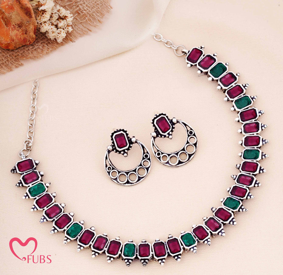 Oxidized Rectangular Stone Necklace with Crescent Earrings