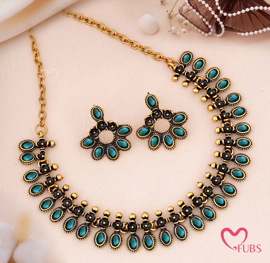 Traditional Oval Stone Necklace Set with Floral Earrings
