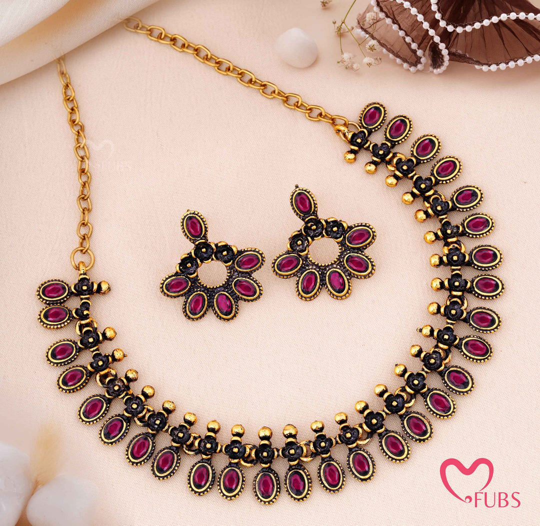 Traditional Oval Stone Necklace Set with Floral Earrings