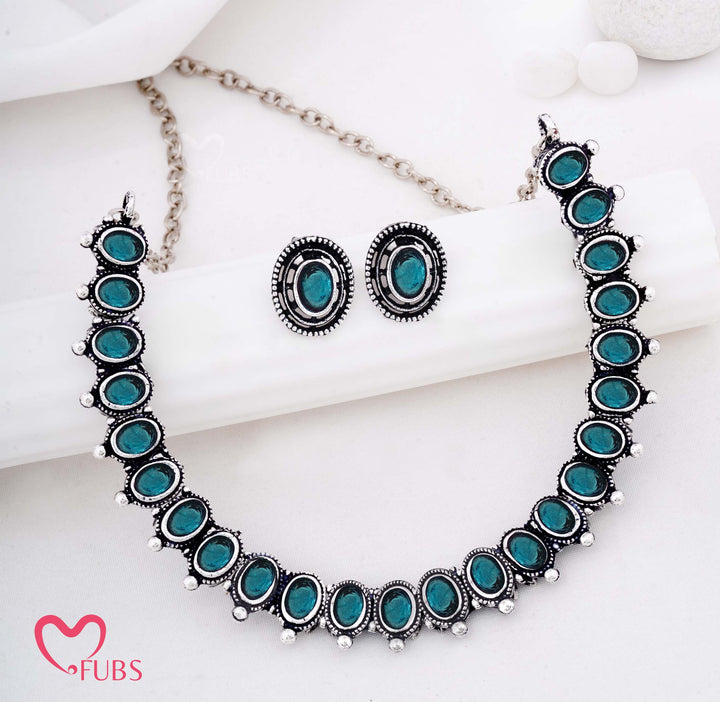 Antique Oval Stone Necklace with Matching Stud Earrings