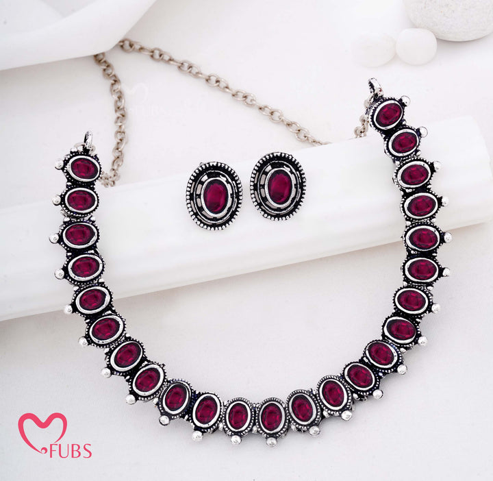 Antique Oval Stone Necklace with Matching Stud Earrings