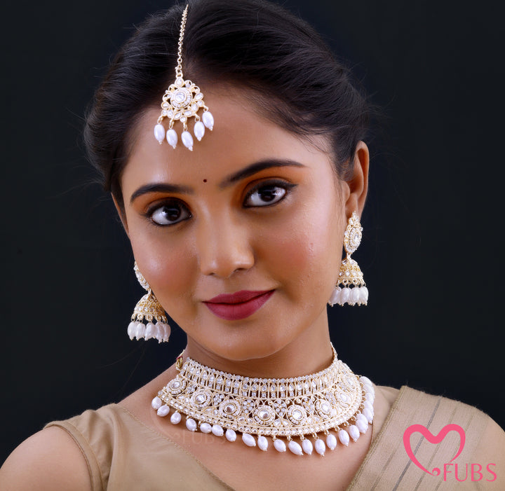 Gold Finish Kundan Choker, Jhumka & Maang Tikka Set