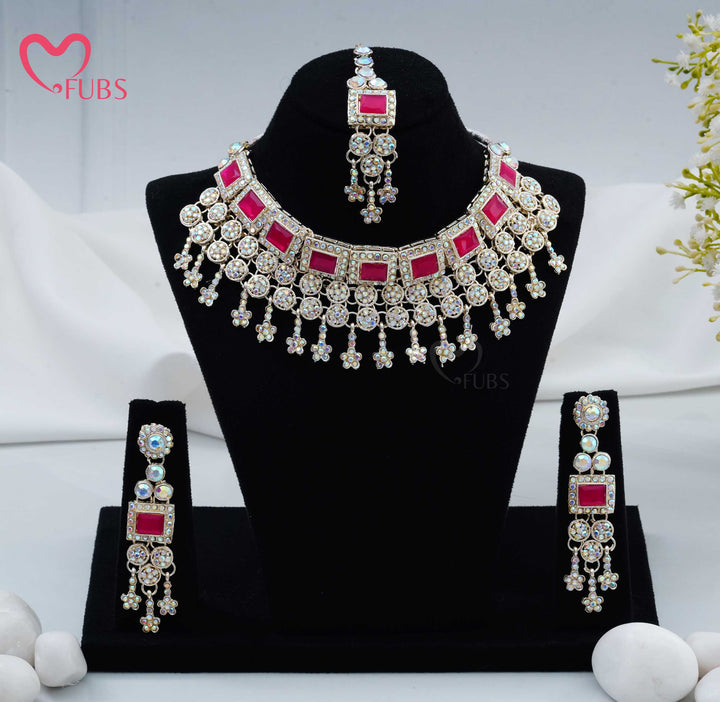 Oxidized Finish Aesthetic Choker Set & Maang Tikka