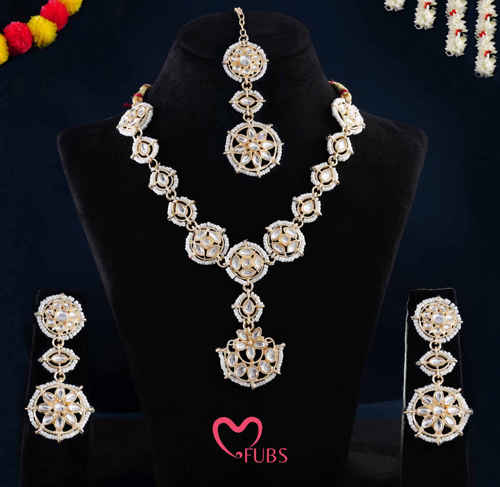 Floral Aesthetic Kundan Choker & Tikka Set