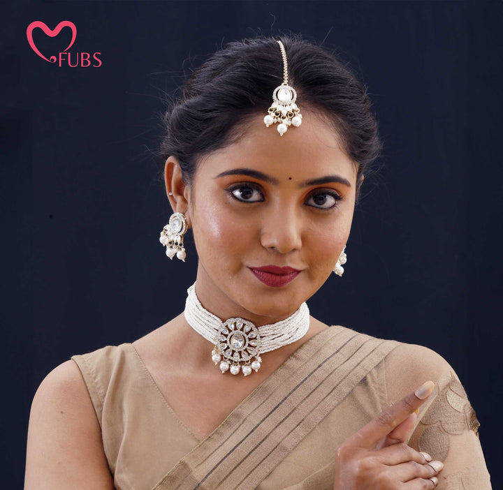 Traditional Kundan & Pearl Bridal Choker Set with Maang Tikka