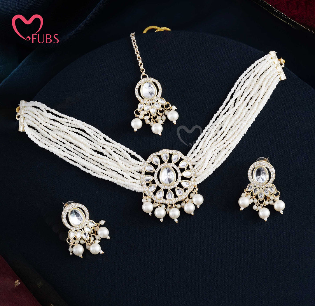 Traditional Kundan & Pearl Bridal Choker Set with Maang Tikka