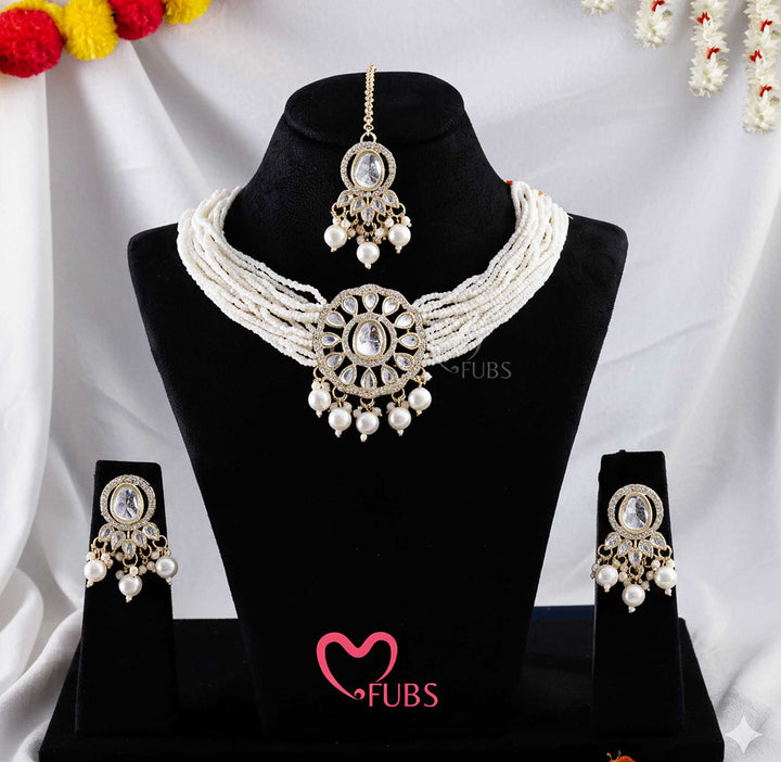Traditional Kundan & Pearl Bridal Choker Set with Maang Tikka