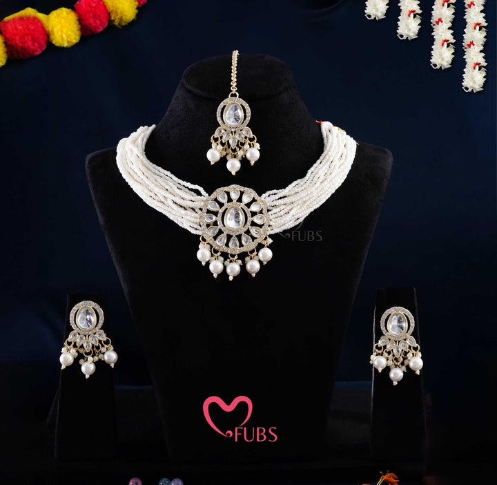 Traditional Kundan & Pearl Bridal Choker Set with Maang Tikka