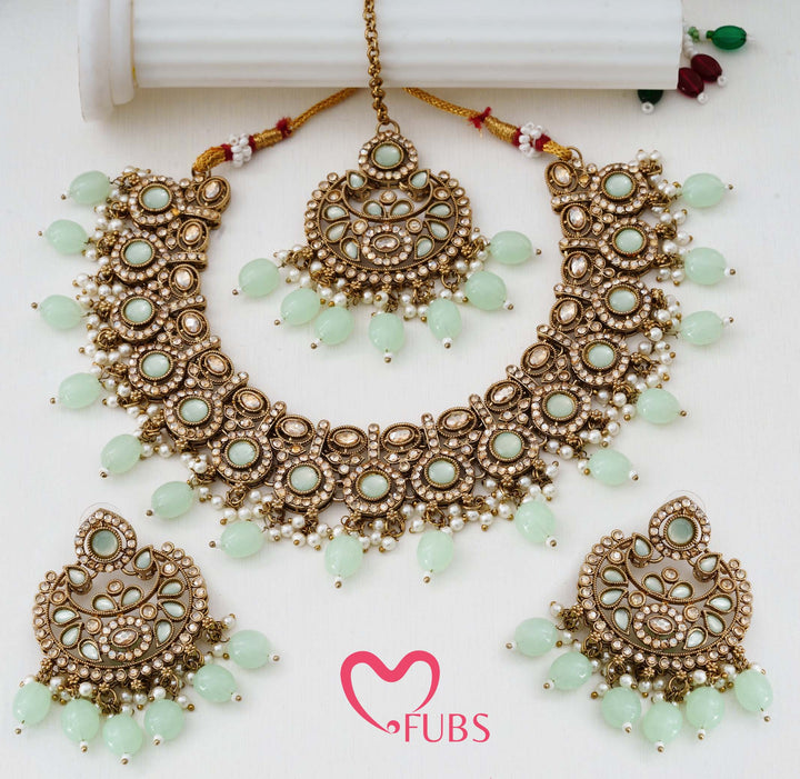 Heritage Antique-Finish Kundan Necklace Set with Faceted Teardrop Accents