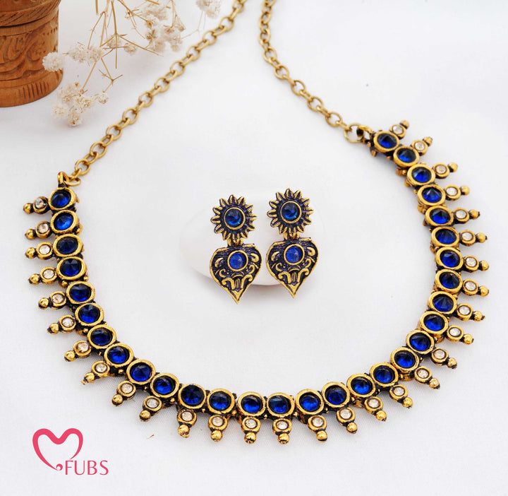 Traditional Gold-Tone Bib Choker Set with Stones