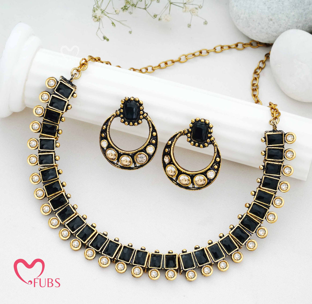 Traditional Geometric Necklace Set with Oxidized Half-Hoop Earrings