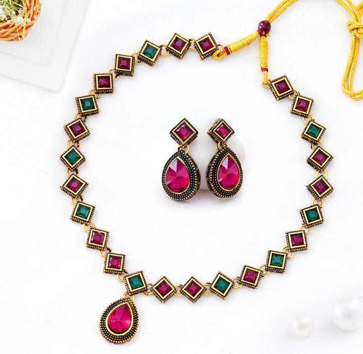 Traditional Geometric Necklace Set with Teardrop Earrings