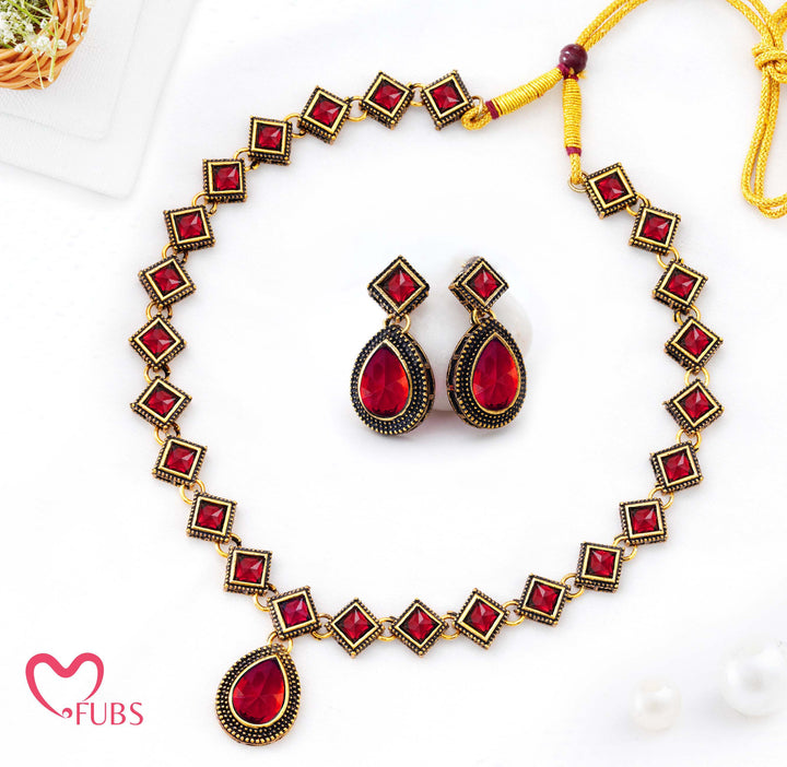 Traditional Geometric Necklace Set with Teardrop Earrings
