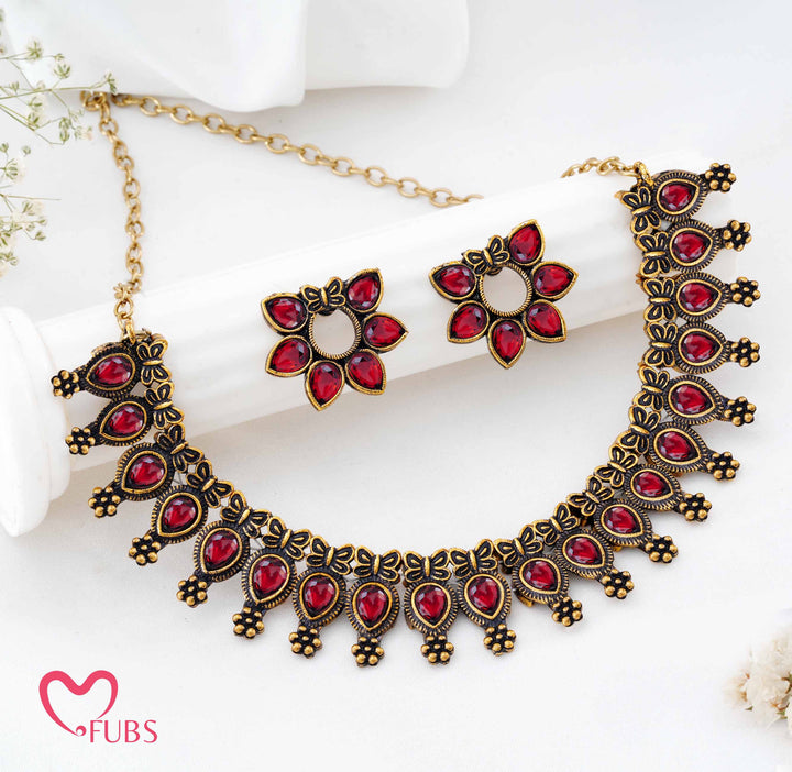 Traditional Antique Finish Necklace Set with Teardrop & Floral Motifs