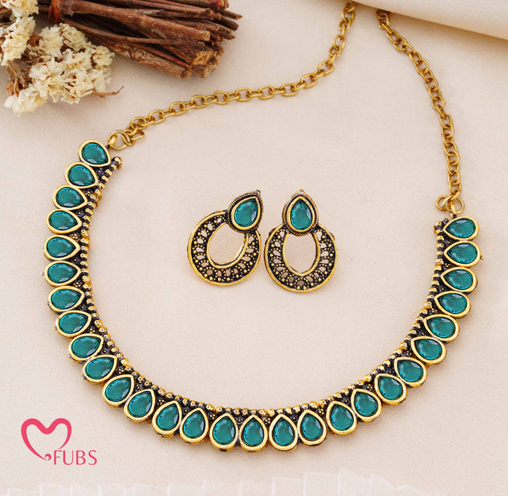 Traditional Antique Finish Necklace Set with Teardrop Stones & Half-Hoop Earrings