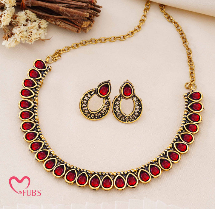 Traditional Antique Finish Necklace Set with Teardrop Stones & Half-Hoop Earrings