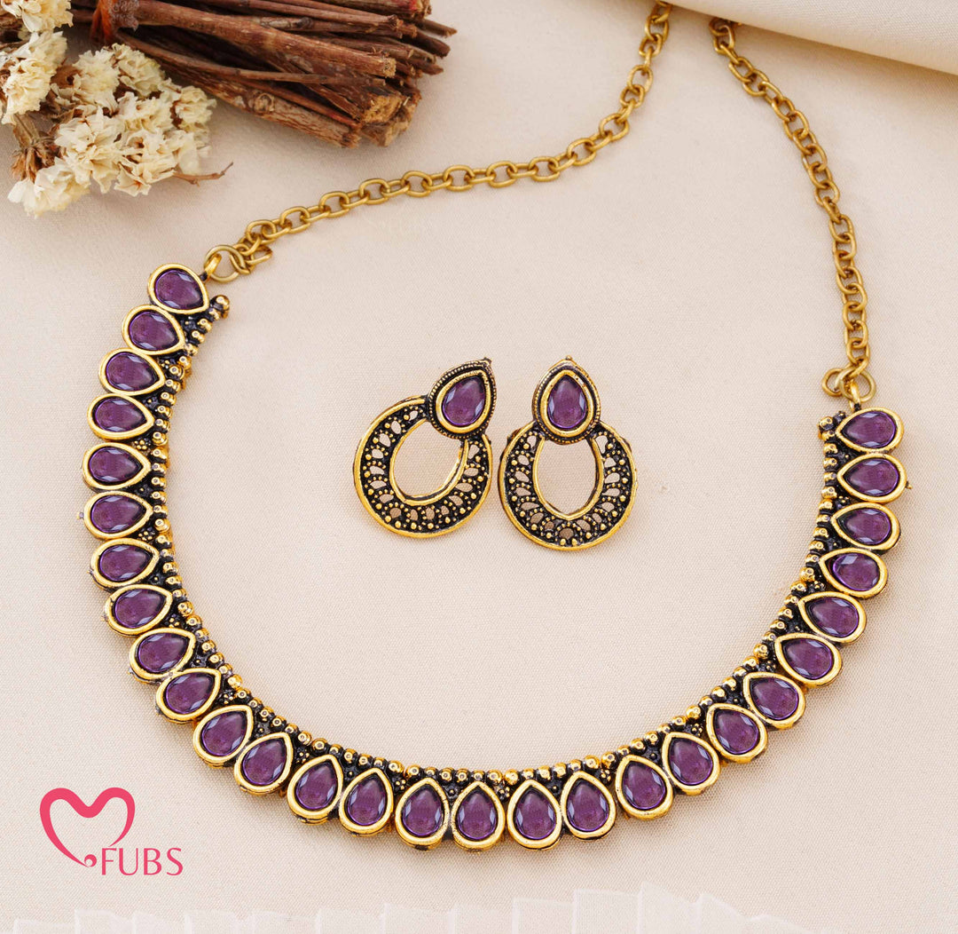 Traditional Antique Finish Necklace Set with Teardrop Stones & Half-Hoop Earrings